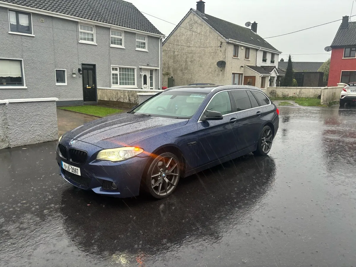 BMW 520D Touring - Image 2