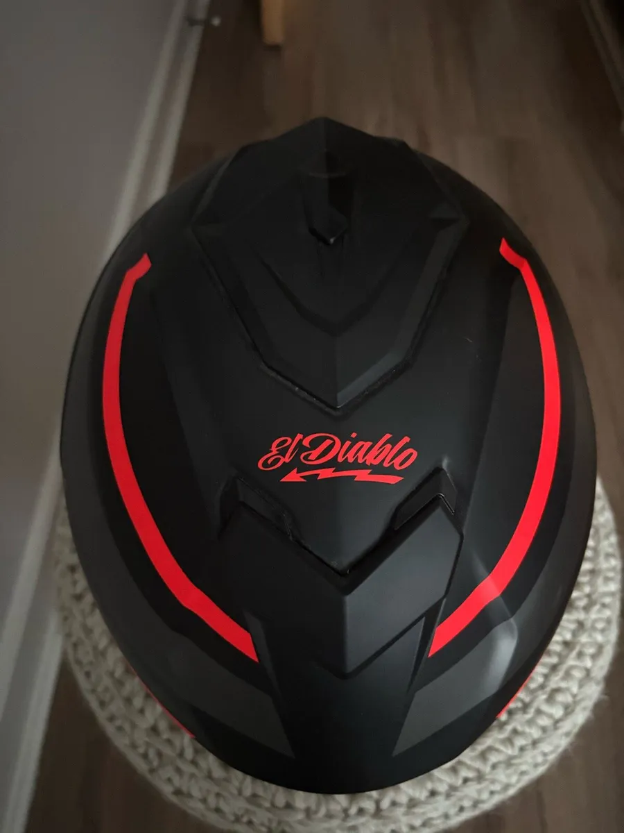 RPHA 12 Helmet - Image 2