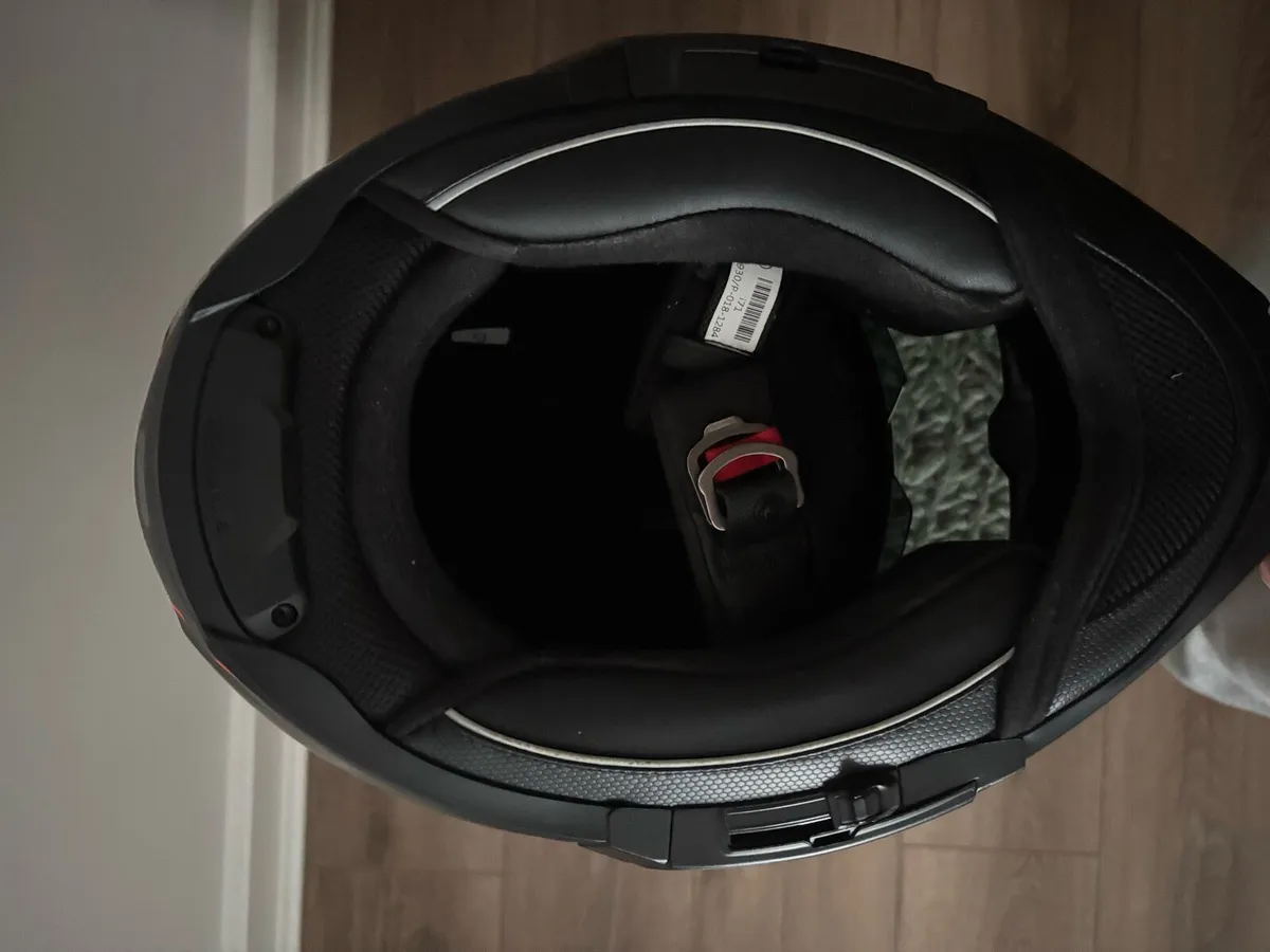 RPHA 12 Helmet - Image 3