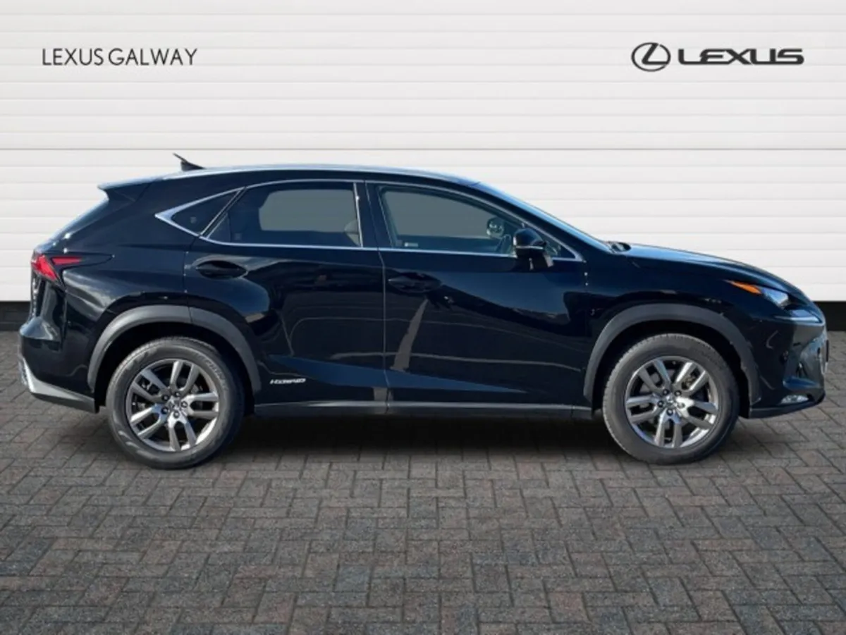 Lexus NX FWD Executive MC // Remote Central Lockin - Image 3