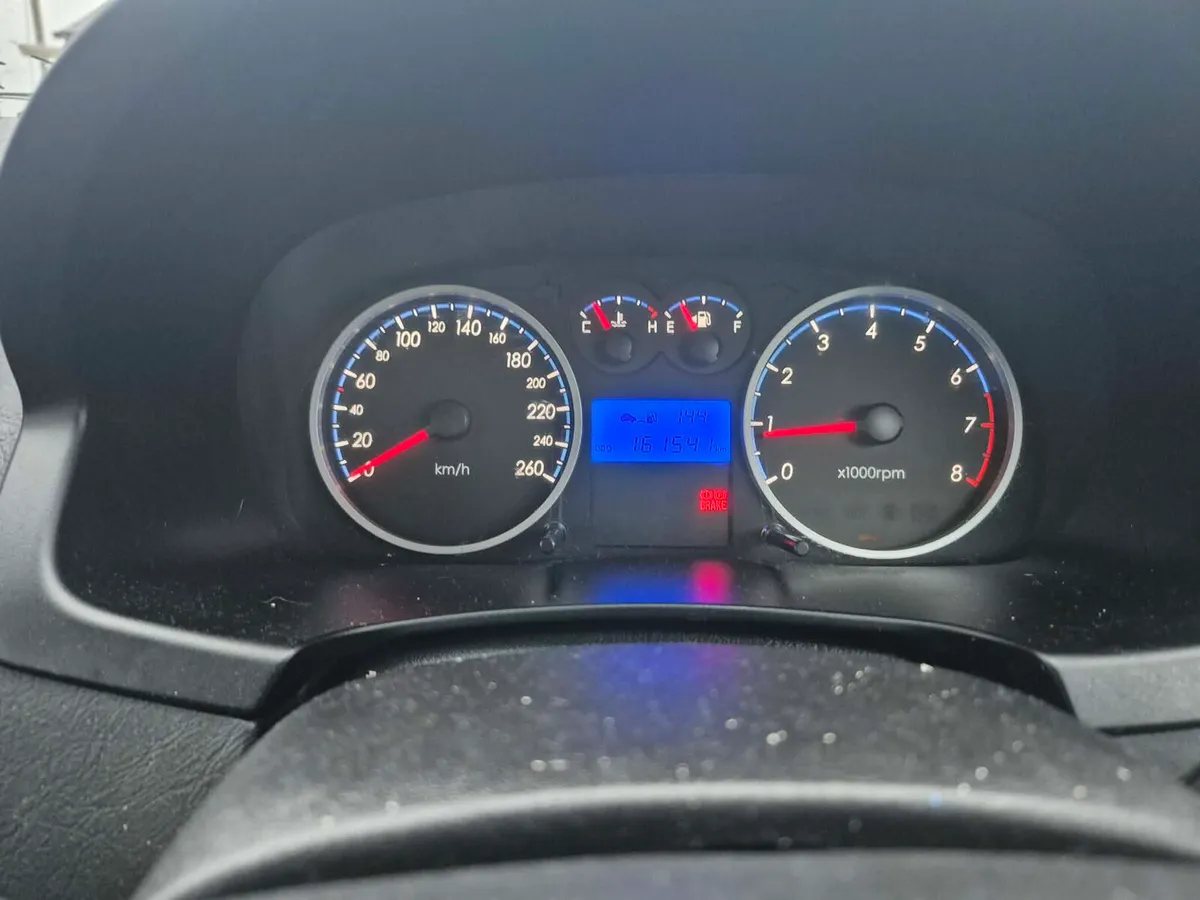 Hyundai Coupe ( READ ADD) - Image 4