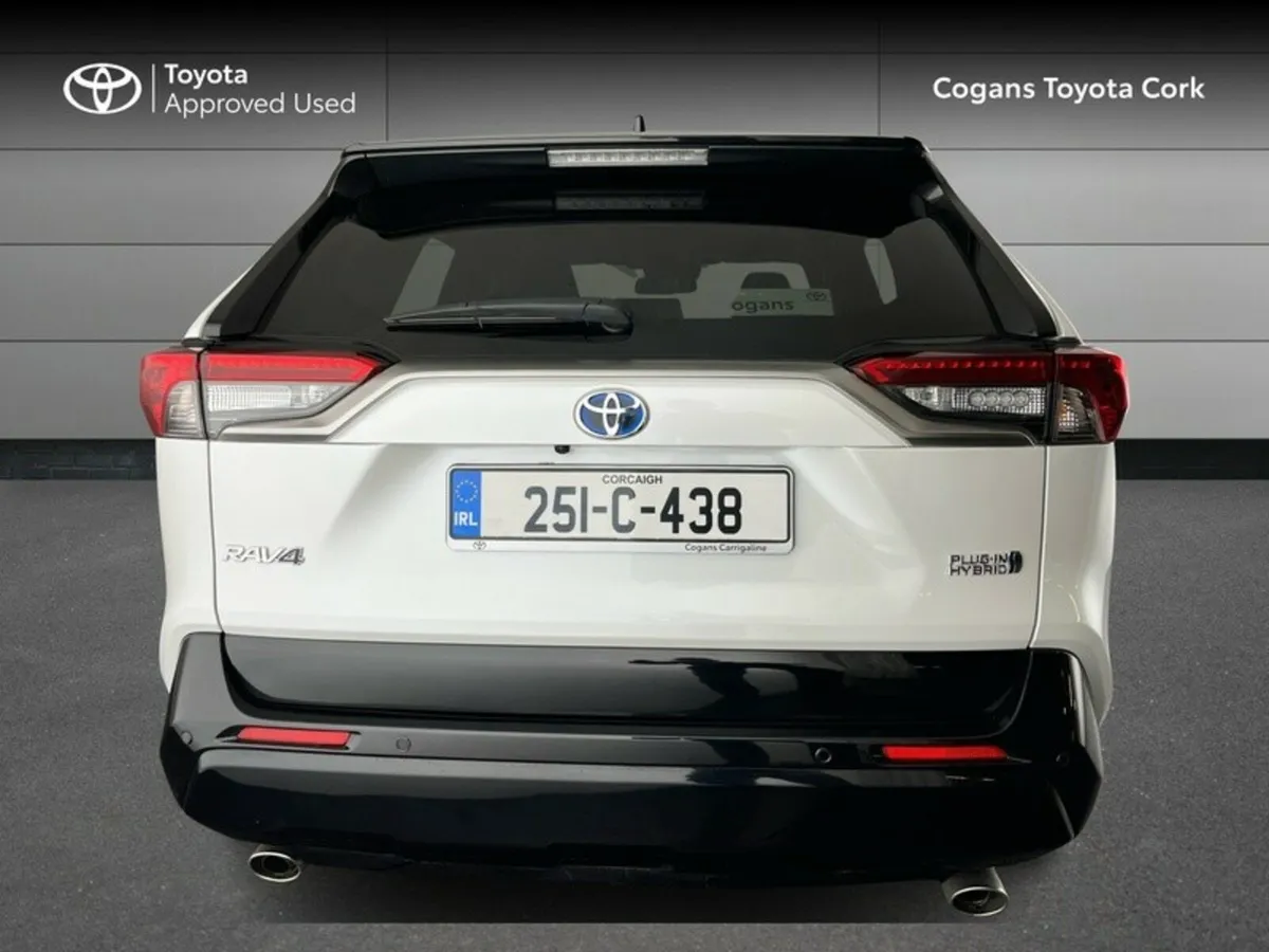Toyota RAV4 RAV4 PHEV SPORT - Image 4