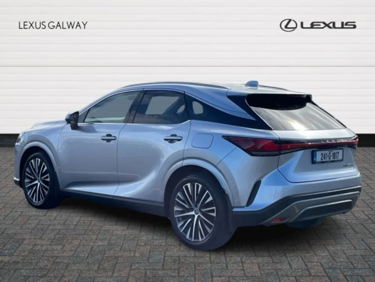 Lexus RX450H+ Plug-in Hybrid Luxury // Remote Cent - Image 2