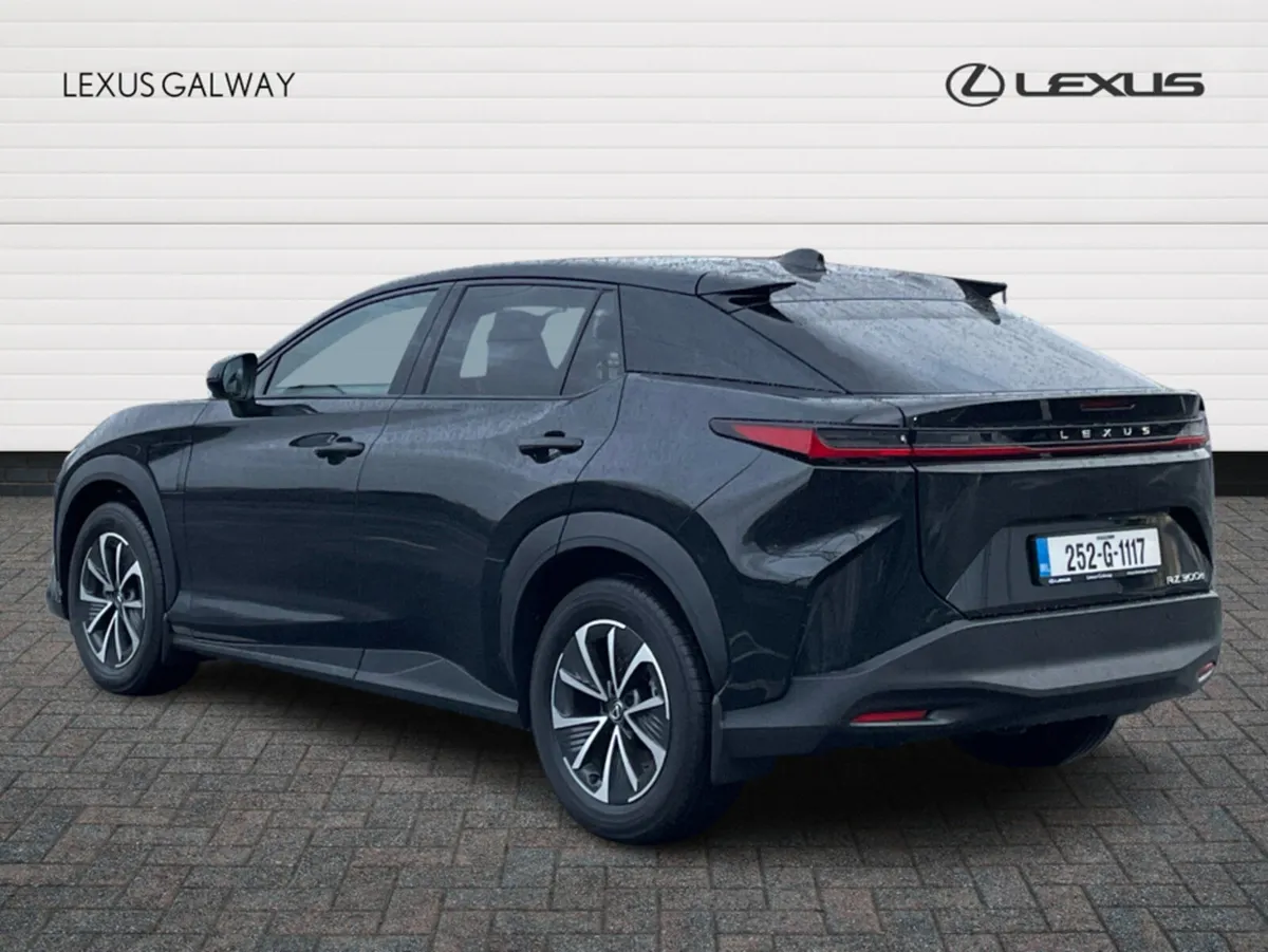 Lexus RZ 300e EXECUTIVE // Remote Central Locking - Image 3