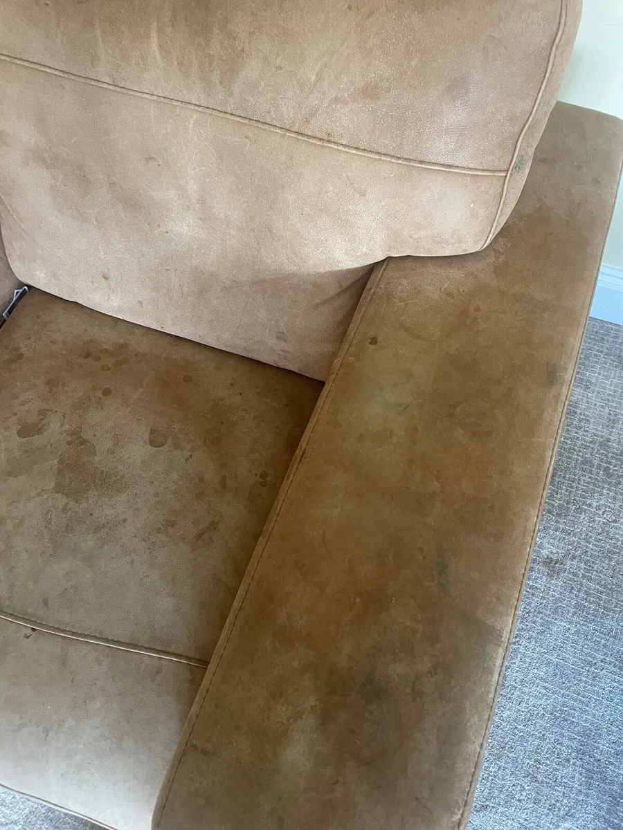 2 Tan Leather Armchairs - Image 3