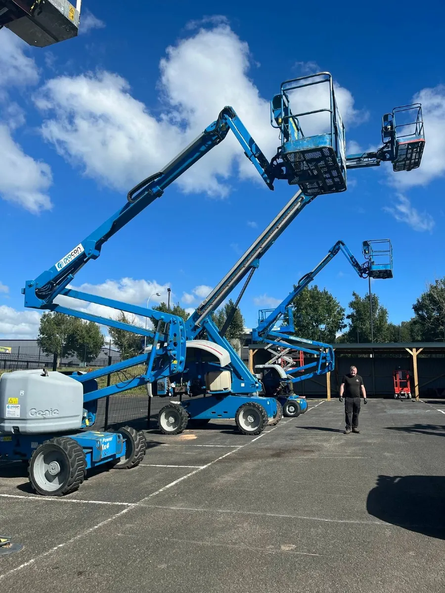 2007 Genie Z-45/25 4WD - Image 2