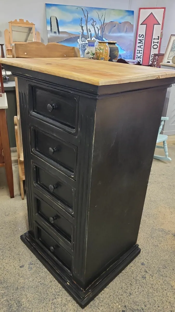 Large vintage pine tallboy chest of drawers - Image 1