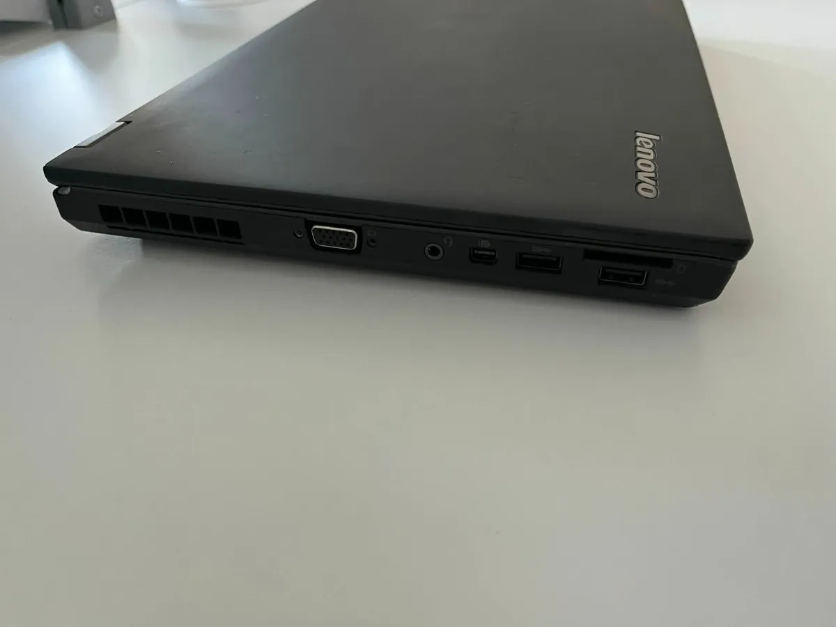 Lenovo ThinkPad T440p Laptop - Image 2