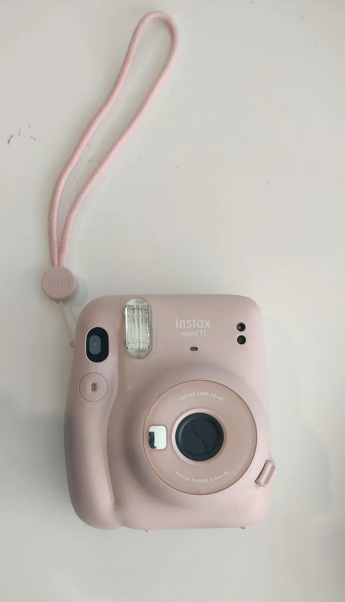 Instax mini 11 pale pink - Image 4