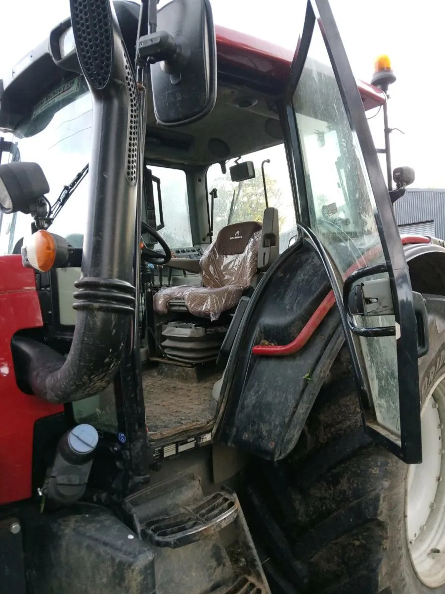 Tractor and plant seats - Image 2