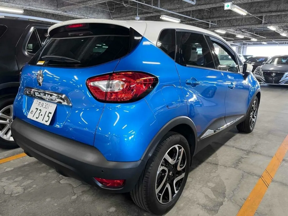 Renault Captur JEANS EDITION - BLUE/WHITE TWO TONE - Image 2