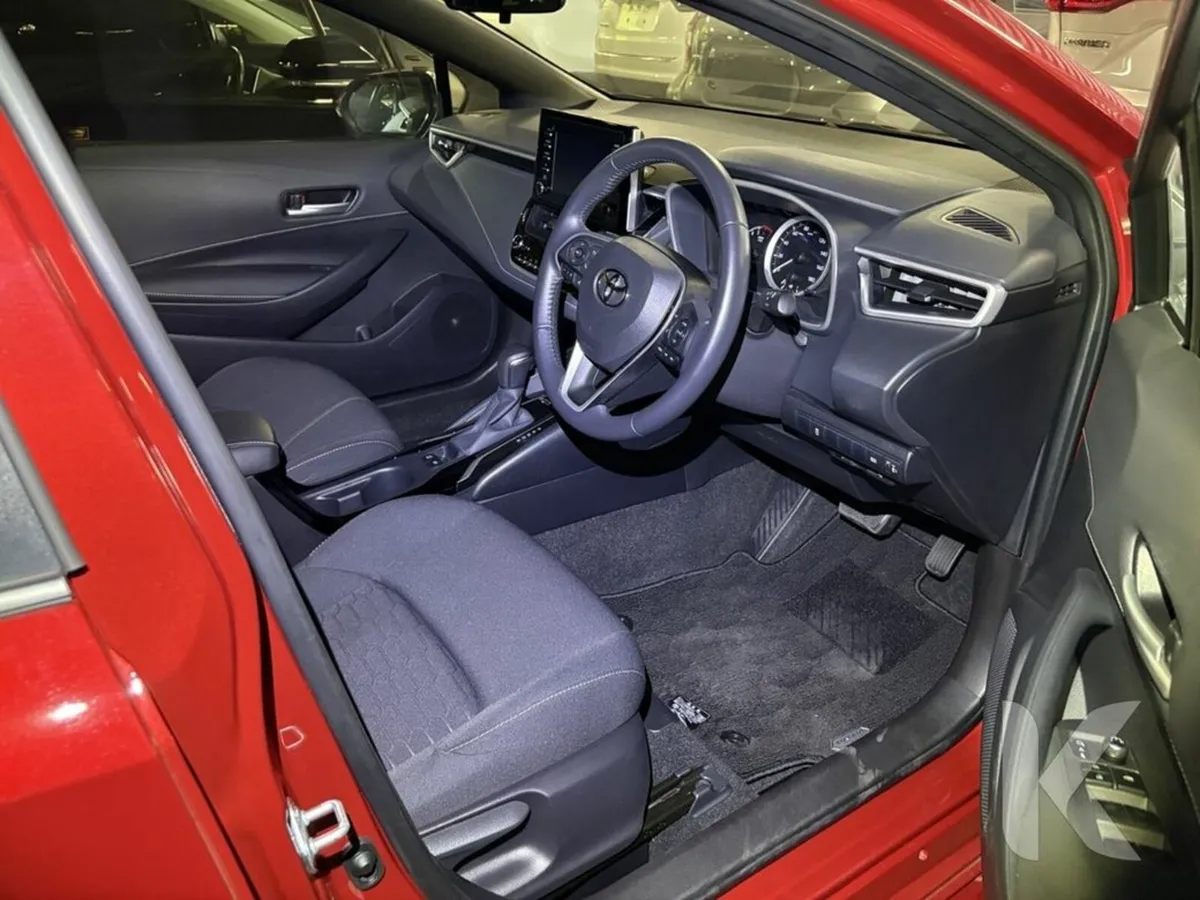 Toyota Corolla SPORT HYBRID G - FACTORY ALLOYS - C - Image 3