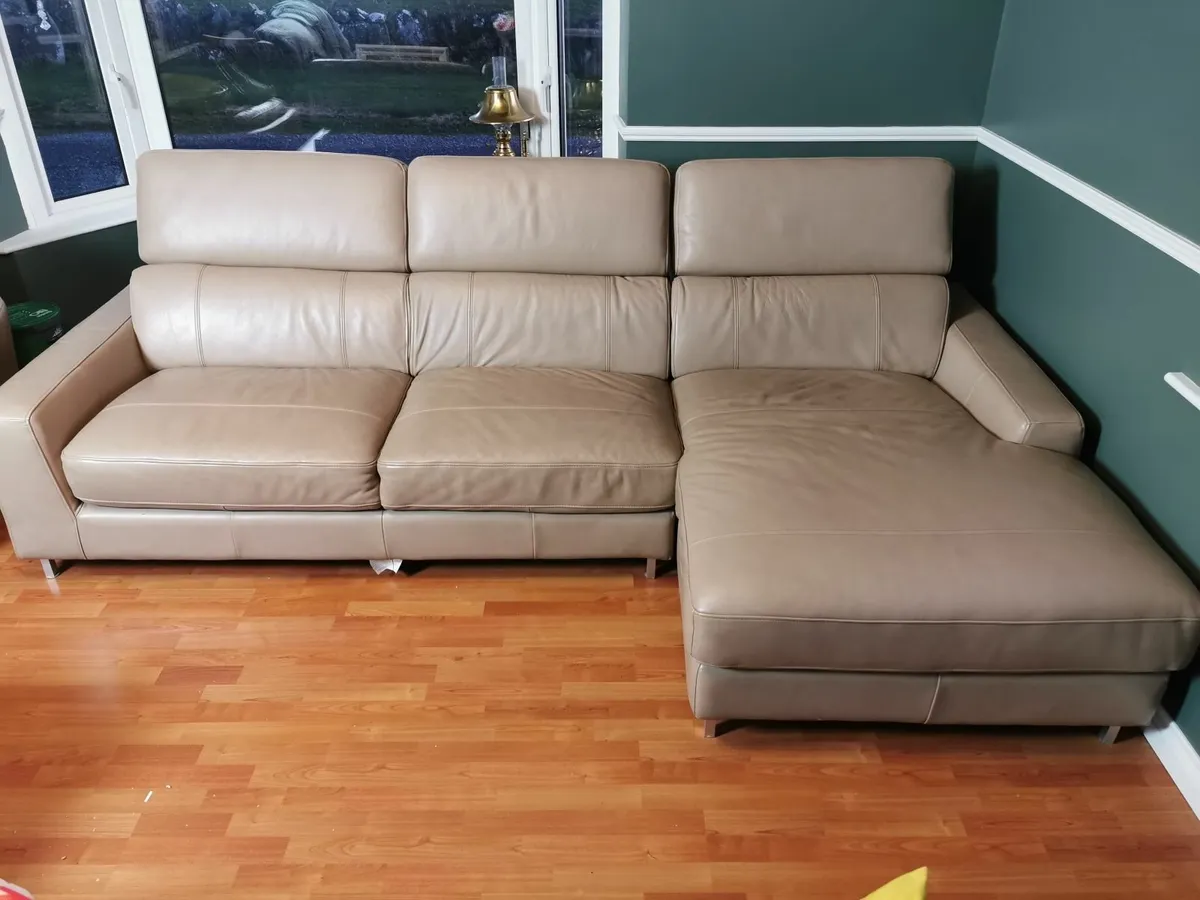 Couch - Image 1