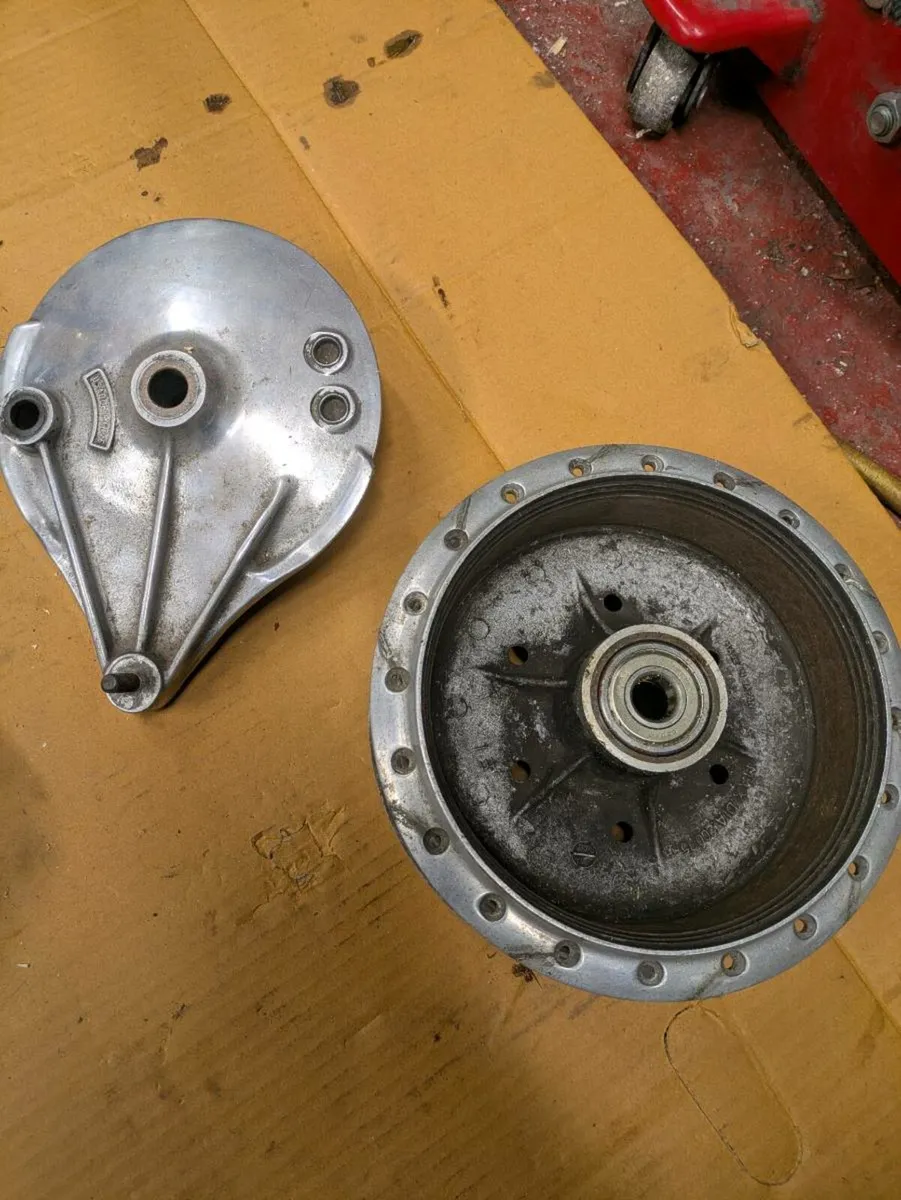 Kawasaki Z1 900 parts - Image 3