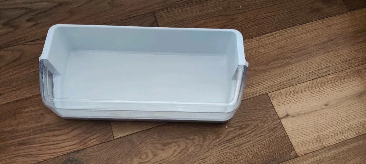 Samsung fridge door upper shelf - Image 1