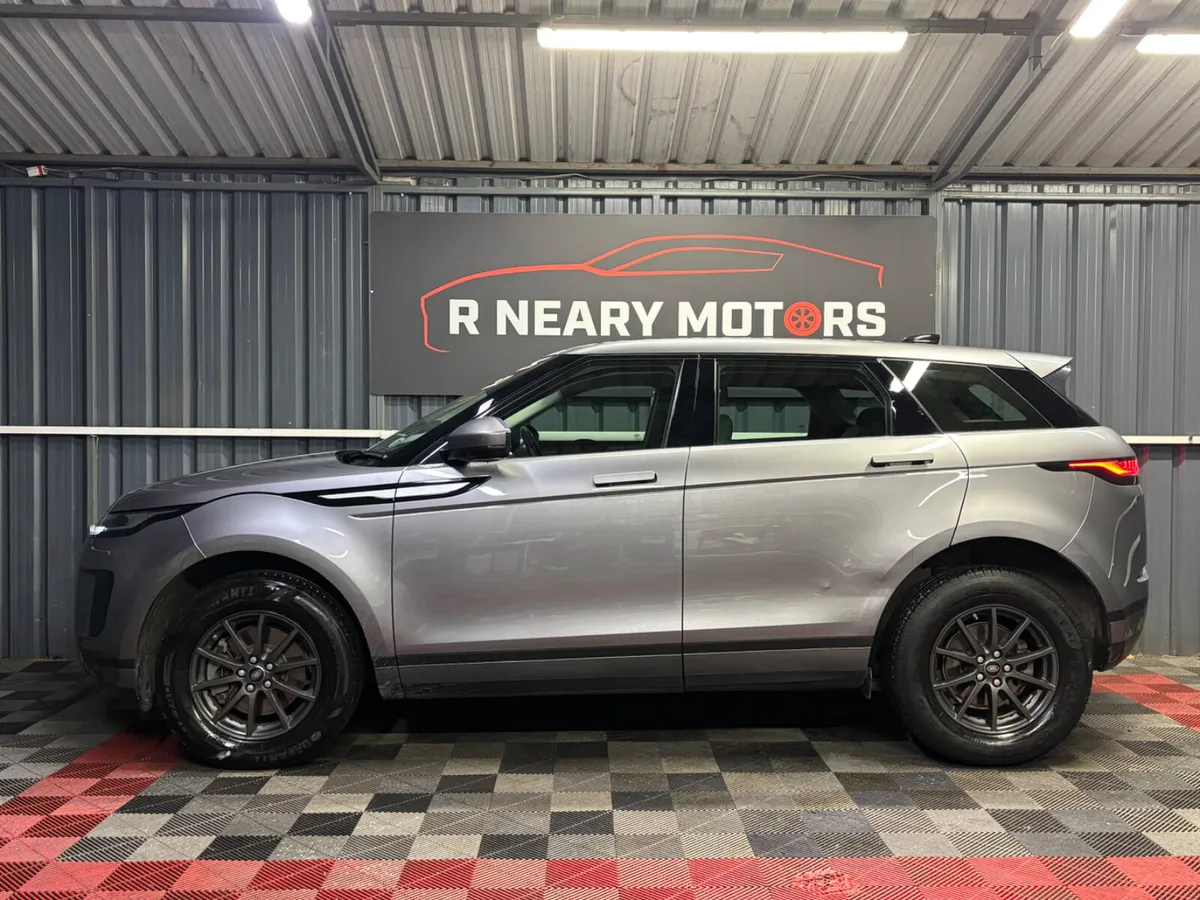 2020 Land Rover Range Rover Evoque Diesel Low KMS - Image 3