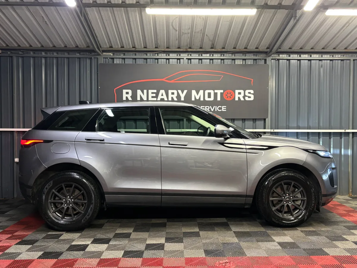 2020 Land Rover Range Rover Evoque Diesel Low KMS - Image 4