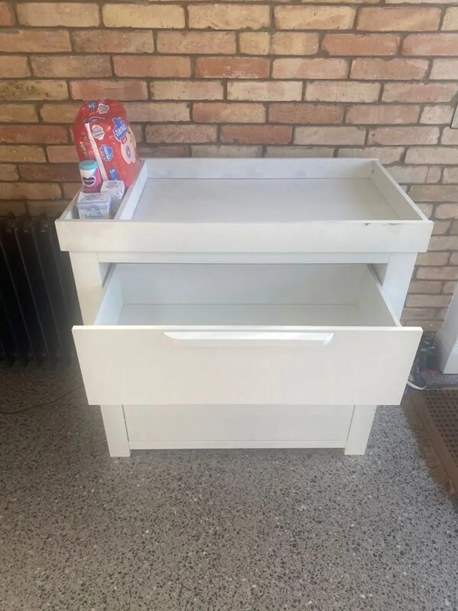 Franklin Dresser & Changer - White Wash - Image 2