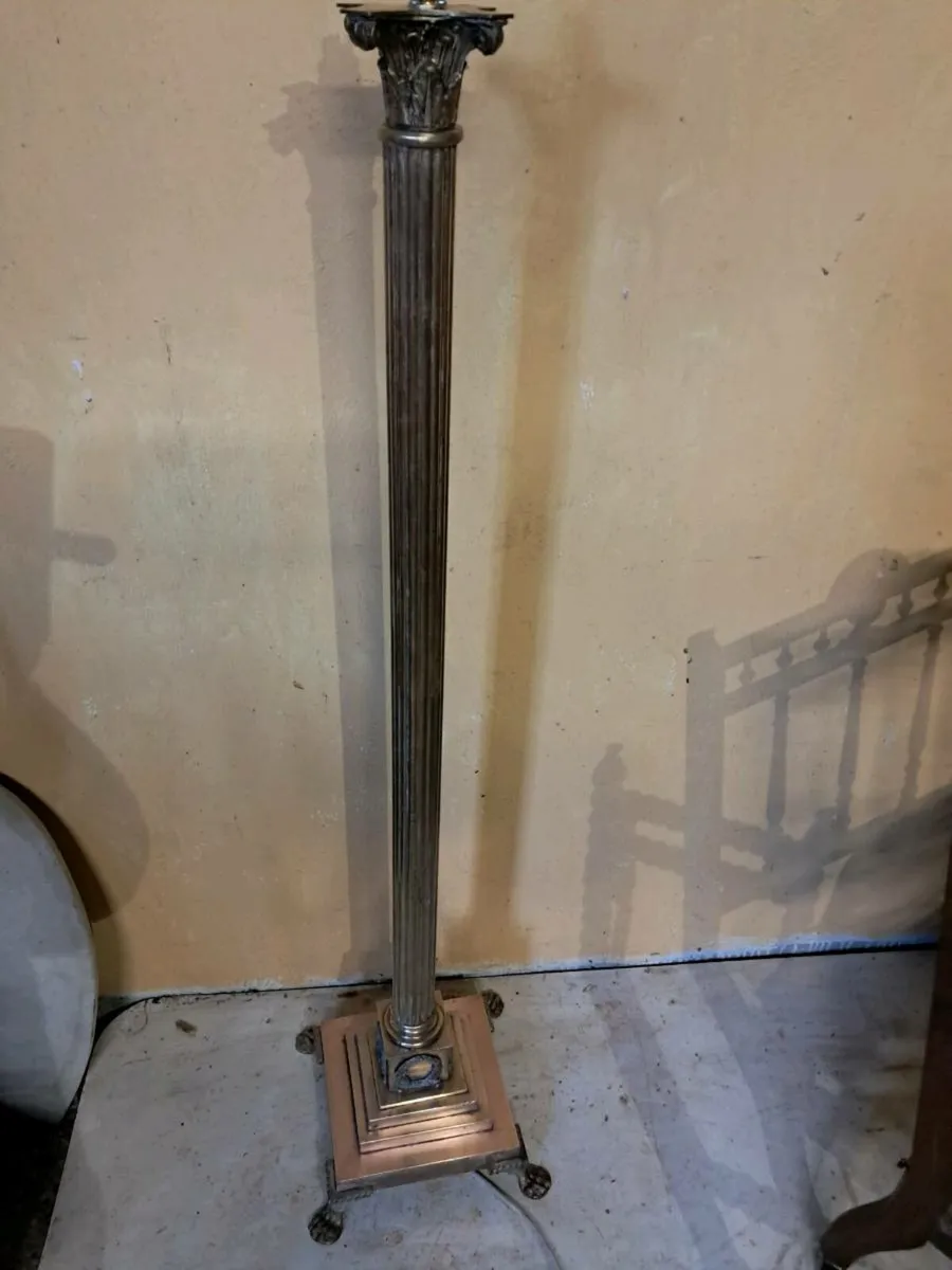 Brass 19th century standard lamp - Image 4