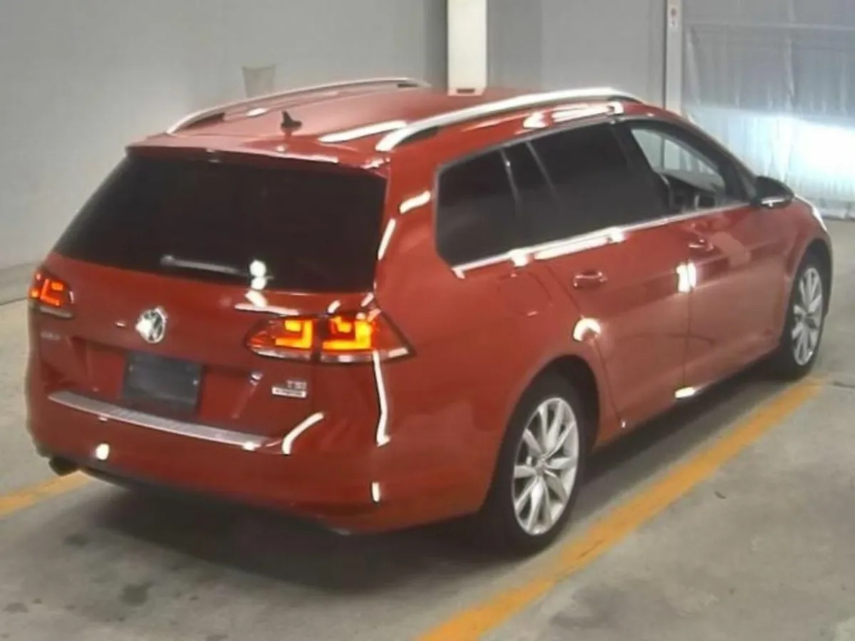 Volkswagen Golf FACTORY ALLOY WHEELS - REVERSE CAM - Image 2