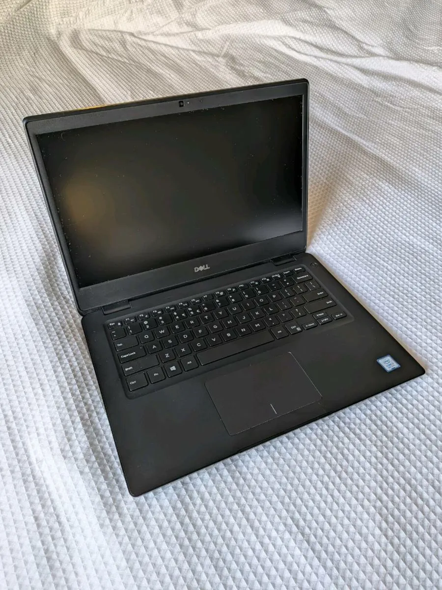 Dell Latitude 3400 Laptop - Image 2