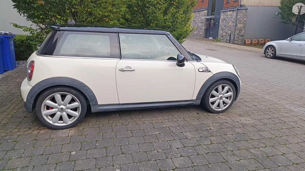 Mini cooper S model automatic 2008 - Image 1