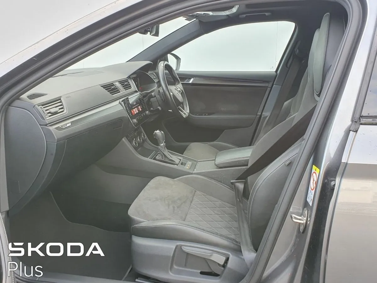 Skoda Superb SUPERB C SPT 2.0TDI 150HP DSG Call Co - Image 4