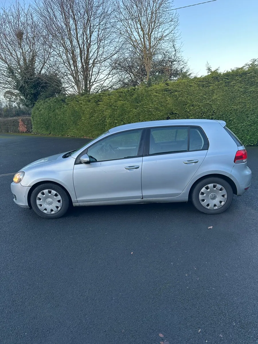 2010 VW golf - Image 4
