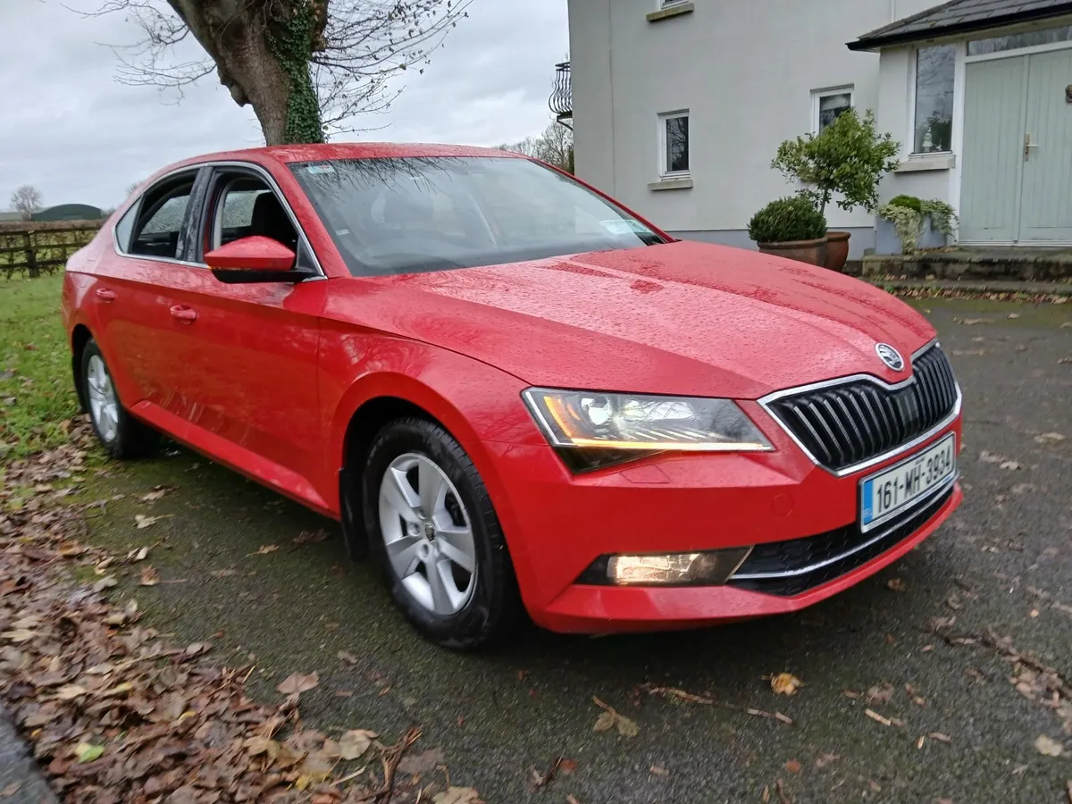 Skoda Superb 2.0 TDI NCT & Taxed - Image 3