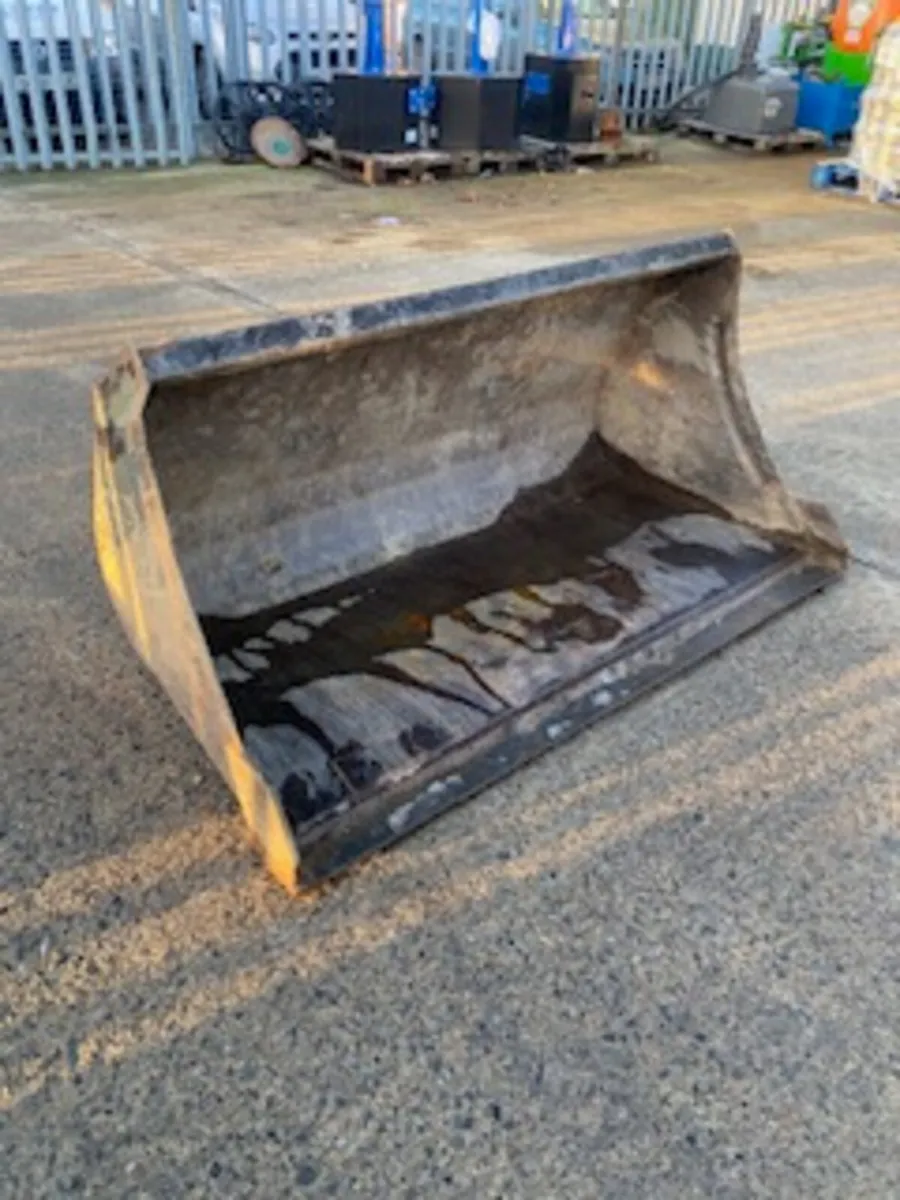 Quicke Bucket - Image 1