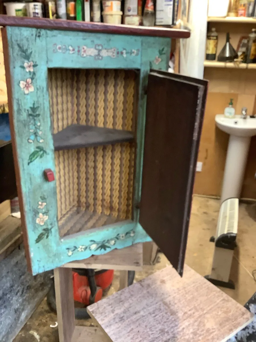 Antique French corner unit - Image 3