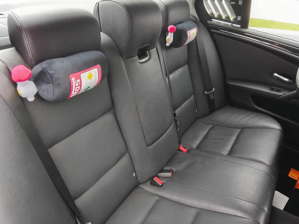 BMW 5-Series, 187km, Auto, Leather. Nct. - Image 2