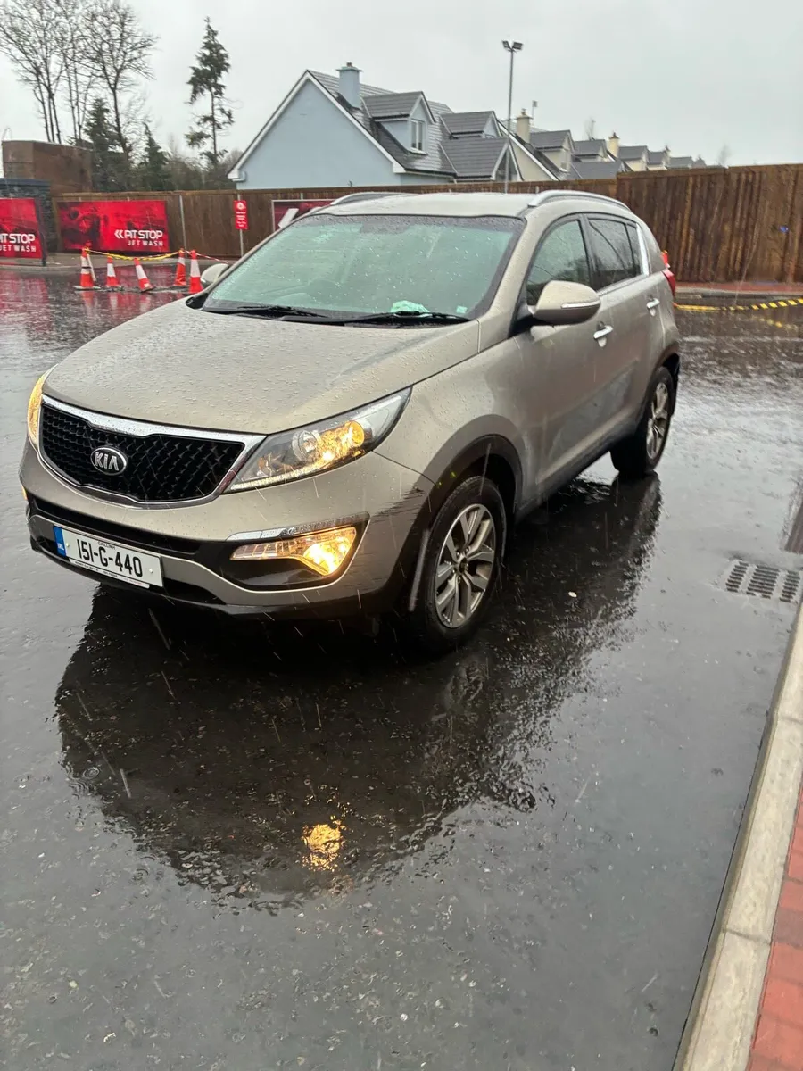 2015 Kia sportage - Image 2