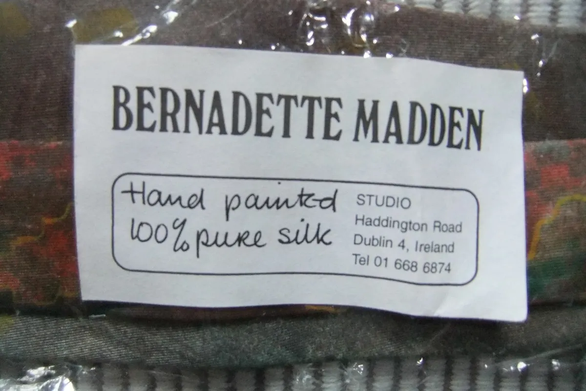 Bernadette Madden Batik Artist  Hand Painted Silk. - Image 4