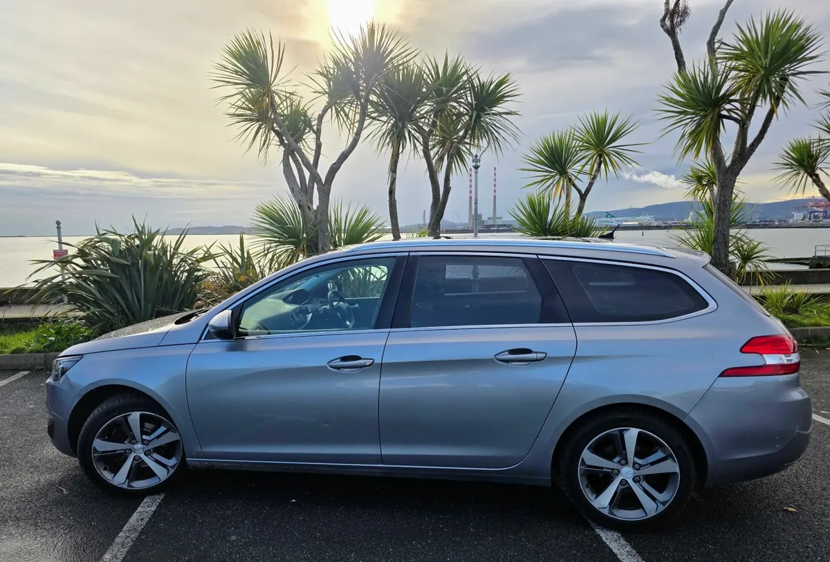 Peugeot 308SW AUTO - Upgraded Seats and Roof - Image 1