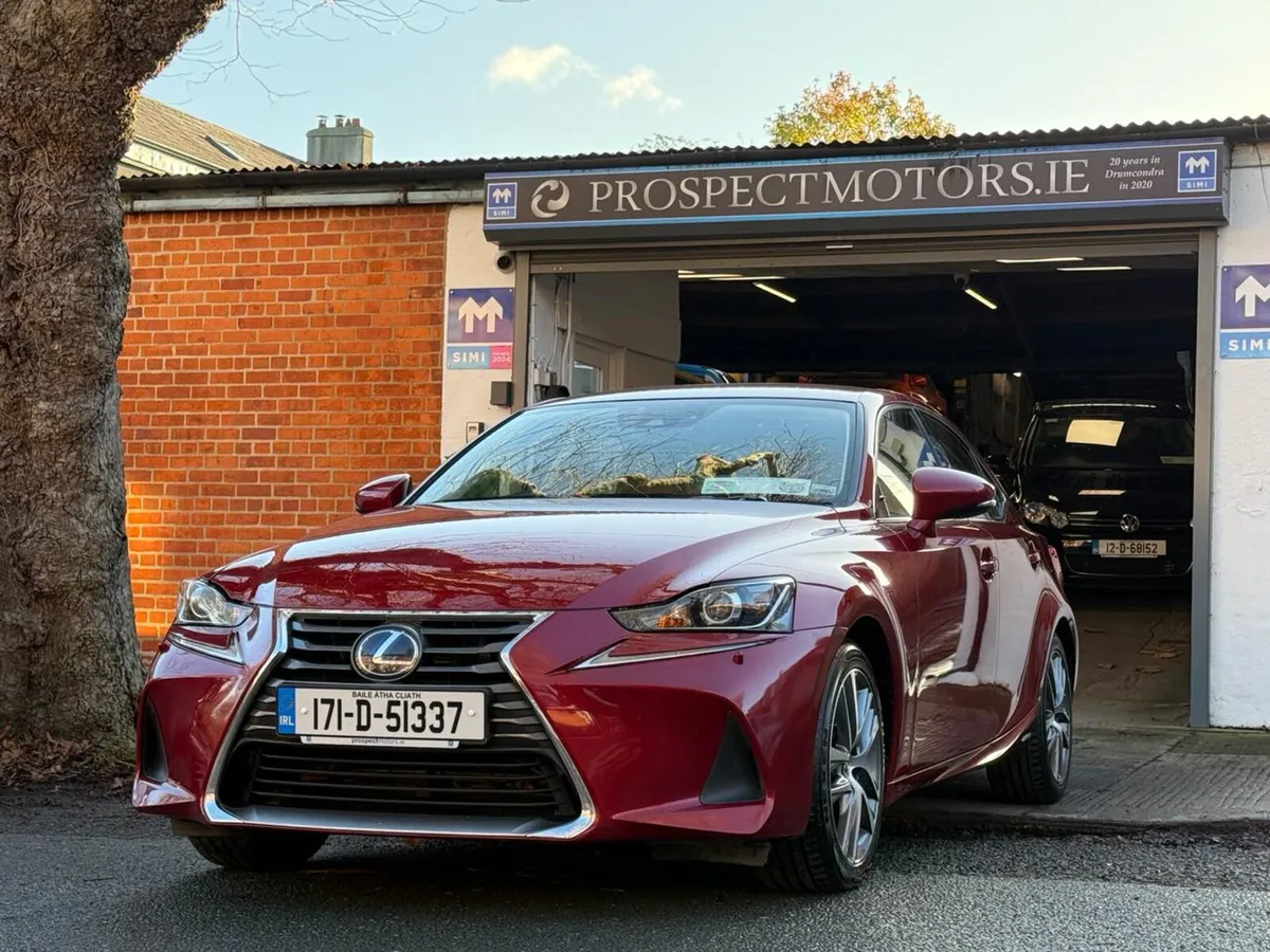 2017 Lexus is300h, 122km, High Spec, New Nct, SIMI - Image 1