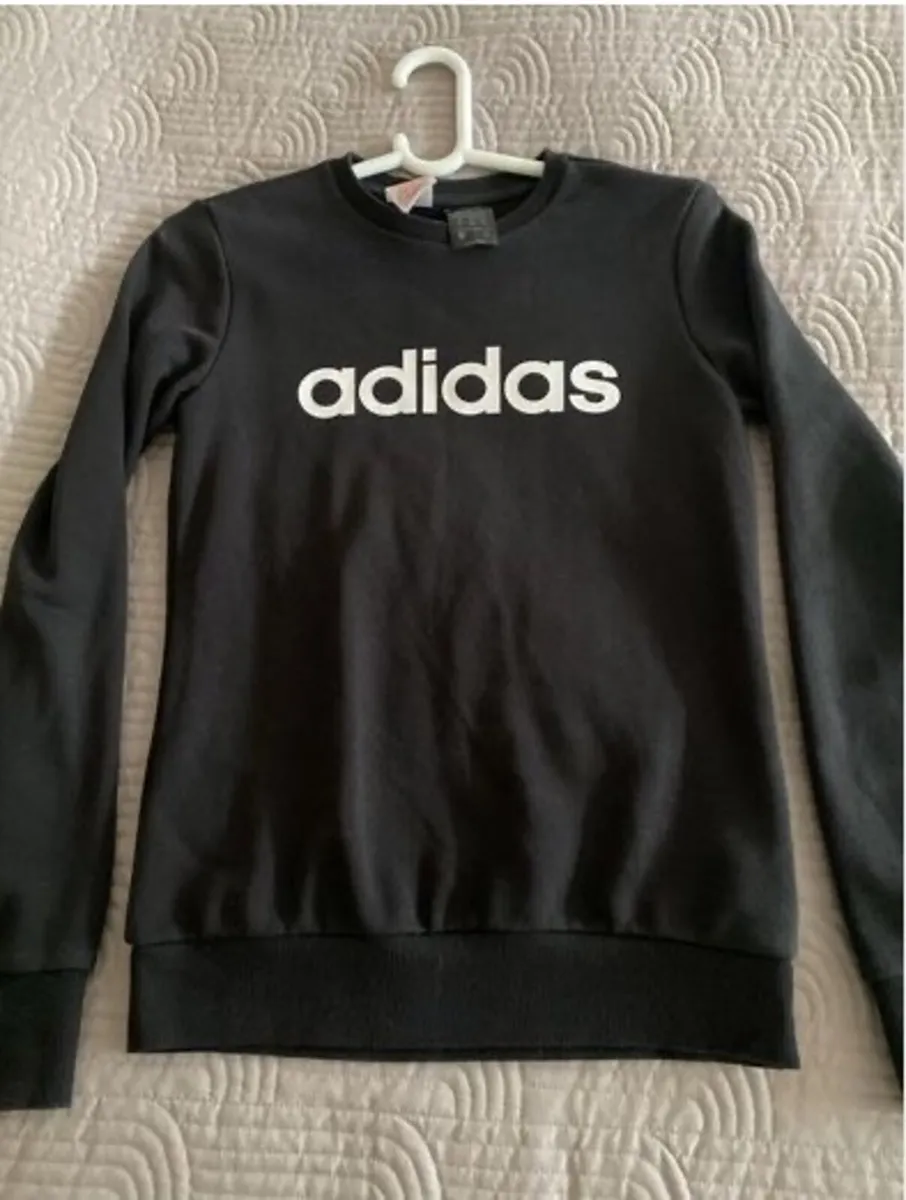 Adidas black sweater Age 13-14 years - Image 1