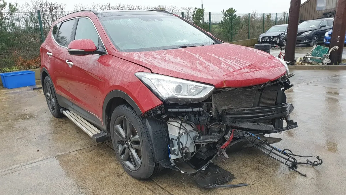 *For parts* Hyundai Santa Fe, 2.2 dsl auto (2015). - Image 1