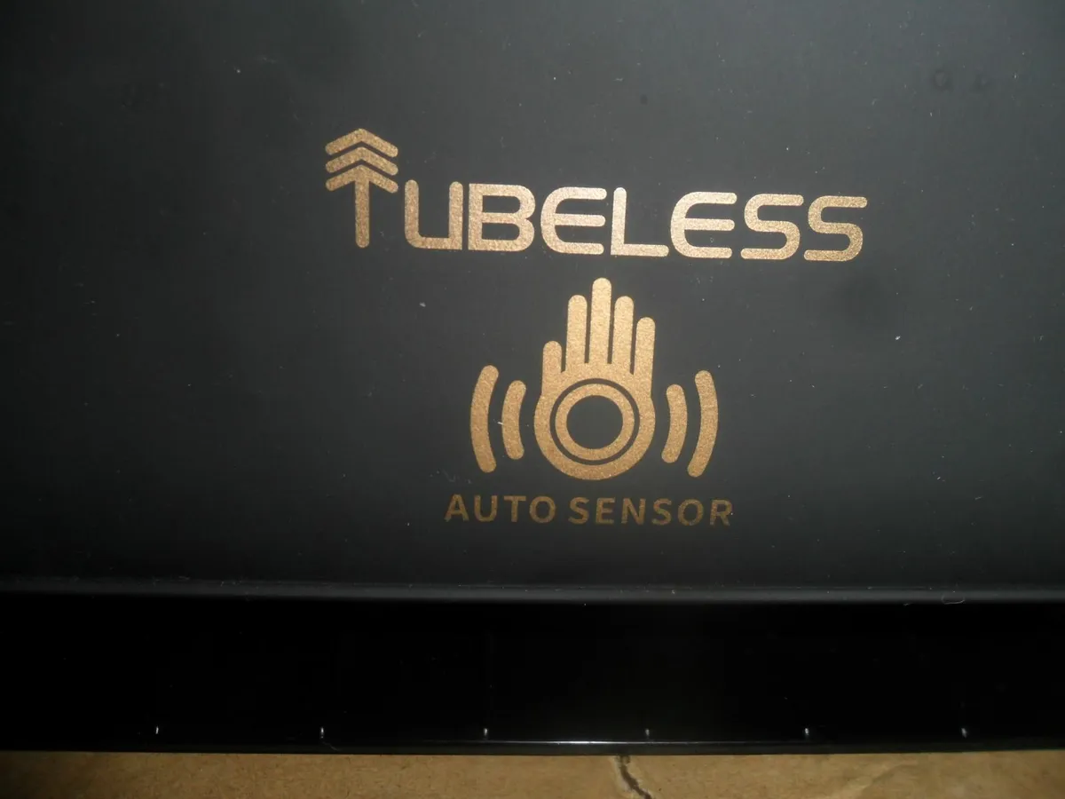 Auto Sensor Roll Dispenser - Image 2