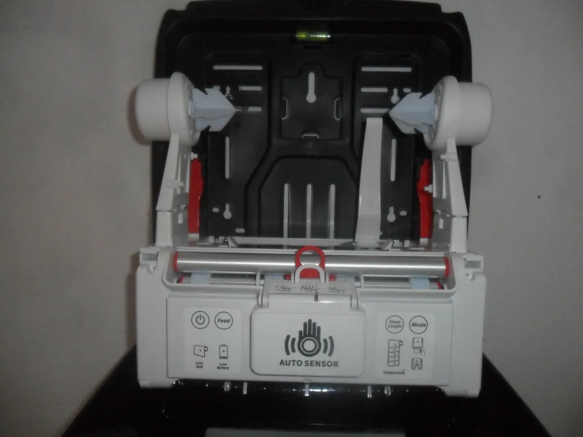 Auto Sensor Roll Dispenser - Image 4