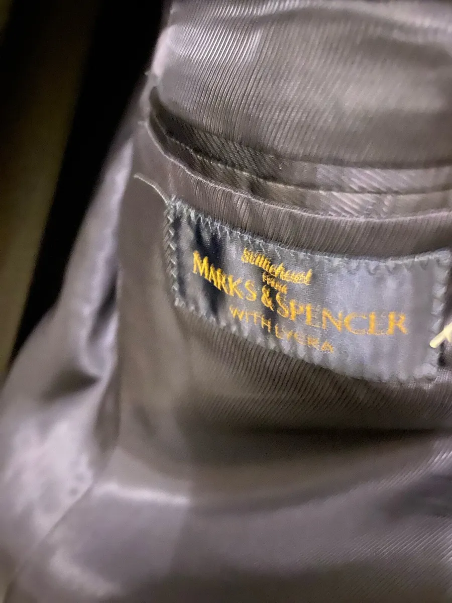 Black Tie Men’s formal suit 44 medium jacket 36/31 - Image 2