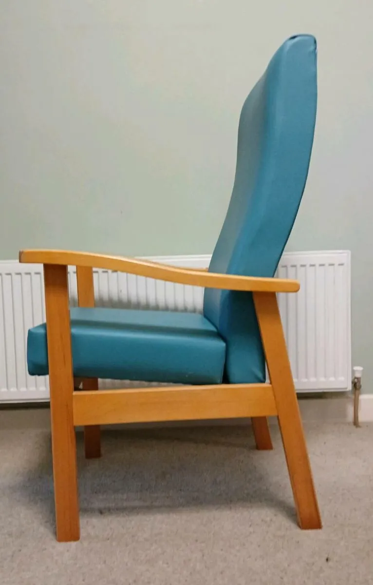 Orthopedic Chair - Image 2