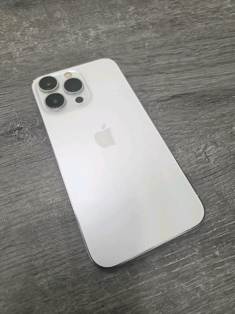 IPhone 13 Pro - Image 1
