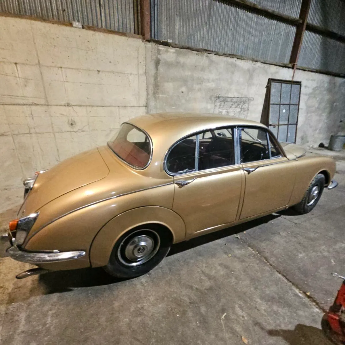 Clearance Auction - Image 4