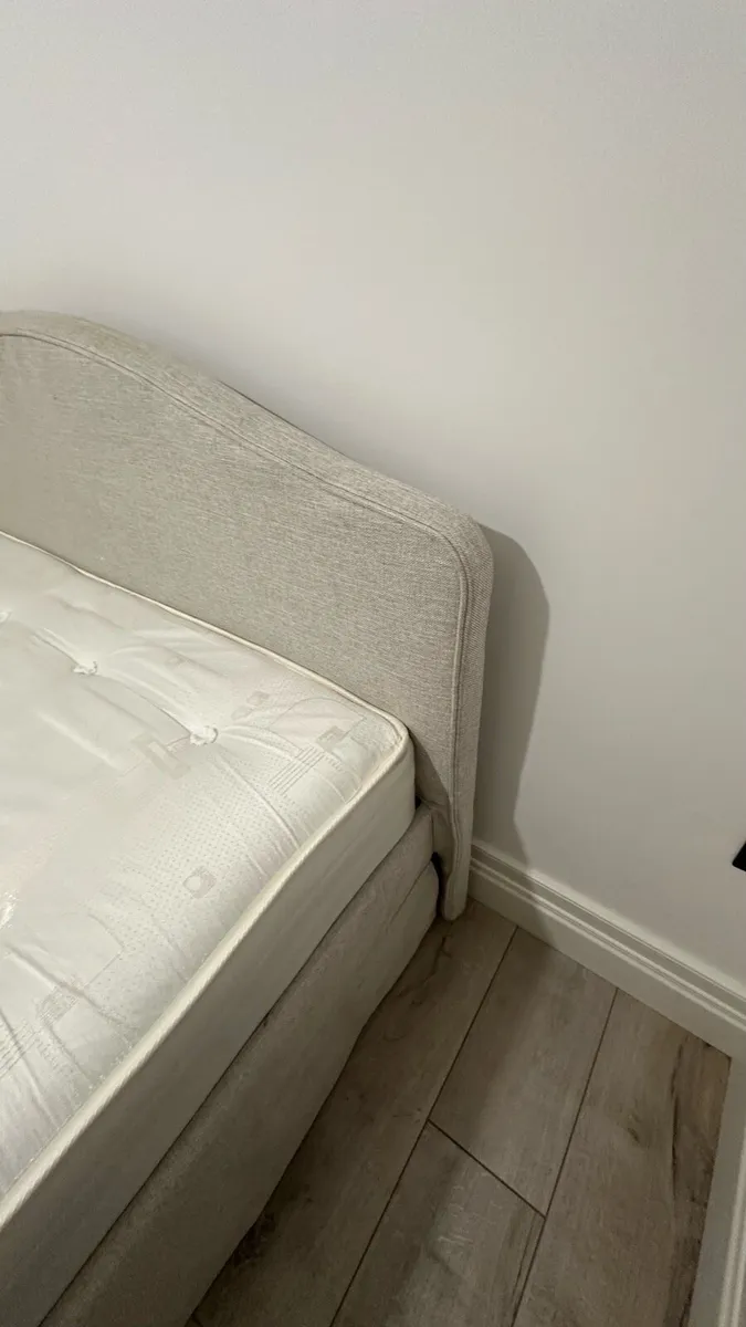 Double bed and Matress - Image 4