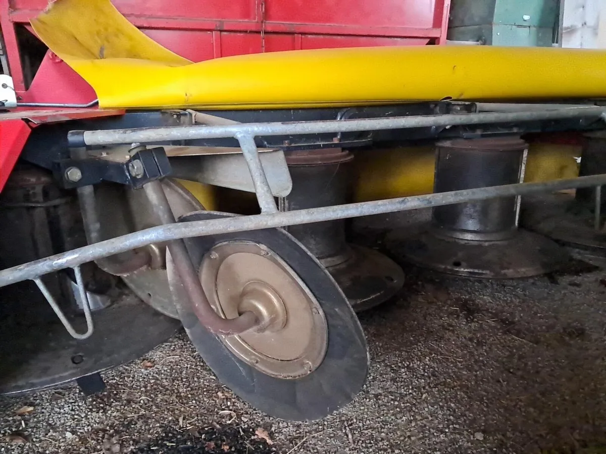 Drum Mower Fantastic Condition - Image 3