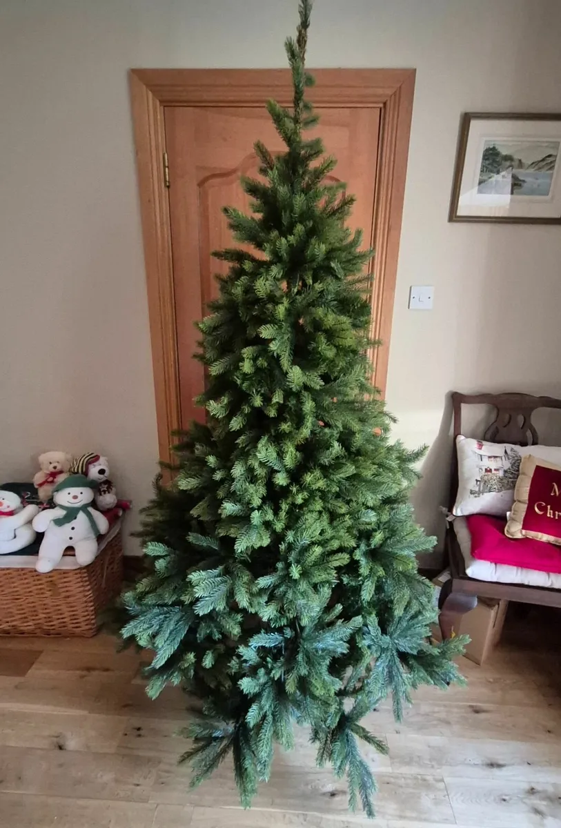 Christmas tree  ( Artificial Spruce) - Image 1