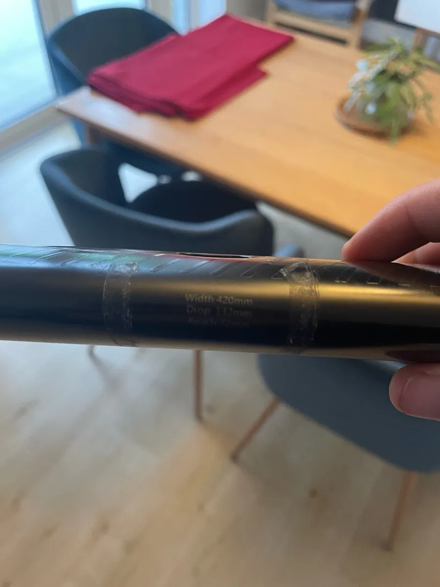 Giant Contact SLR carbon handlebars - Image 3