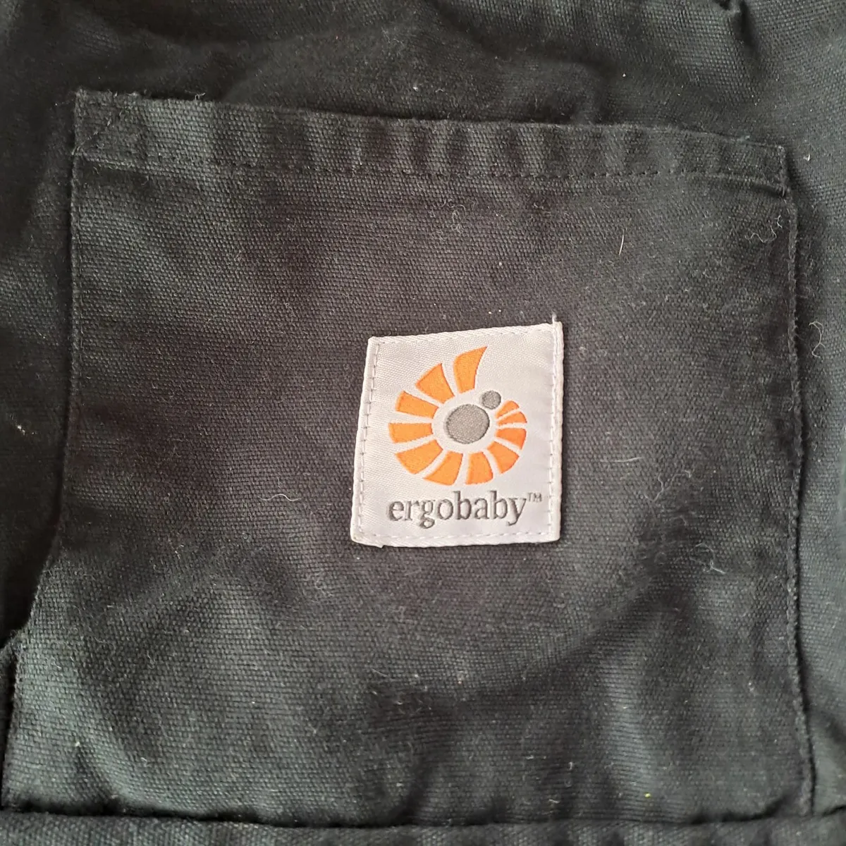 Baby sling carrier - Image 4