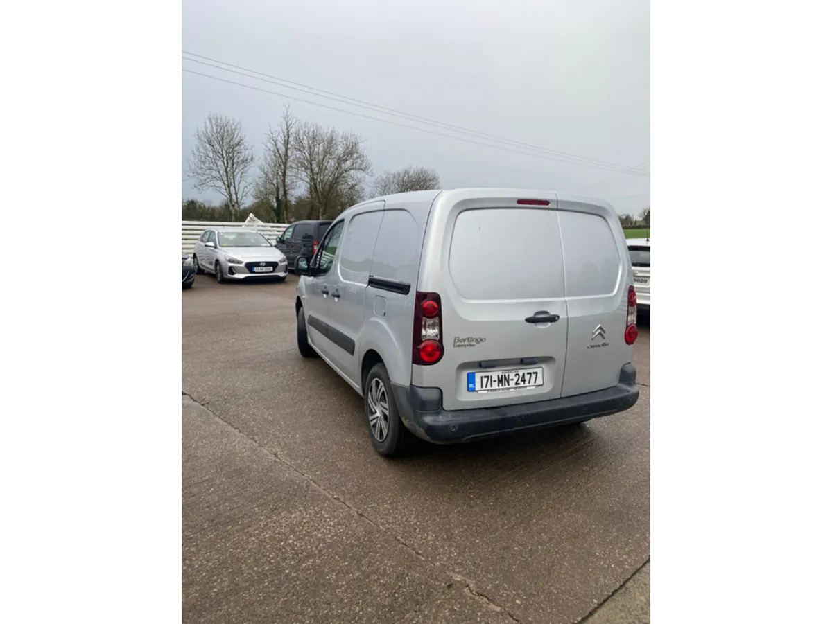 Citroen Berlingo 625 ENPRISE BLUE HDI - Image 2